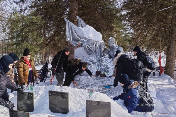 Поисковый отряд Академии почтил подвиг защитников Отечества